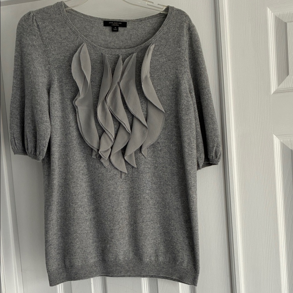 Ann Taylor Light Gray Cashmere Sweater with Ribbon Details Size M